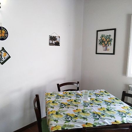 Agriturismo La Burraia Vicino A San Gimignano غامباسي تيرمي المظهر الخارجي الصورة
