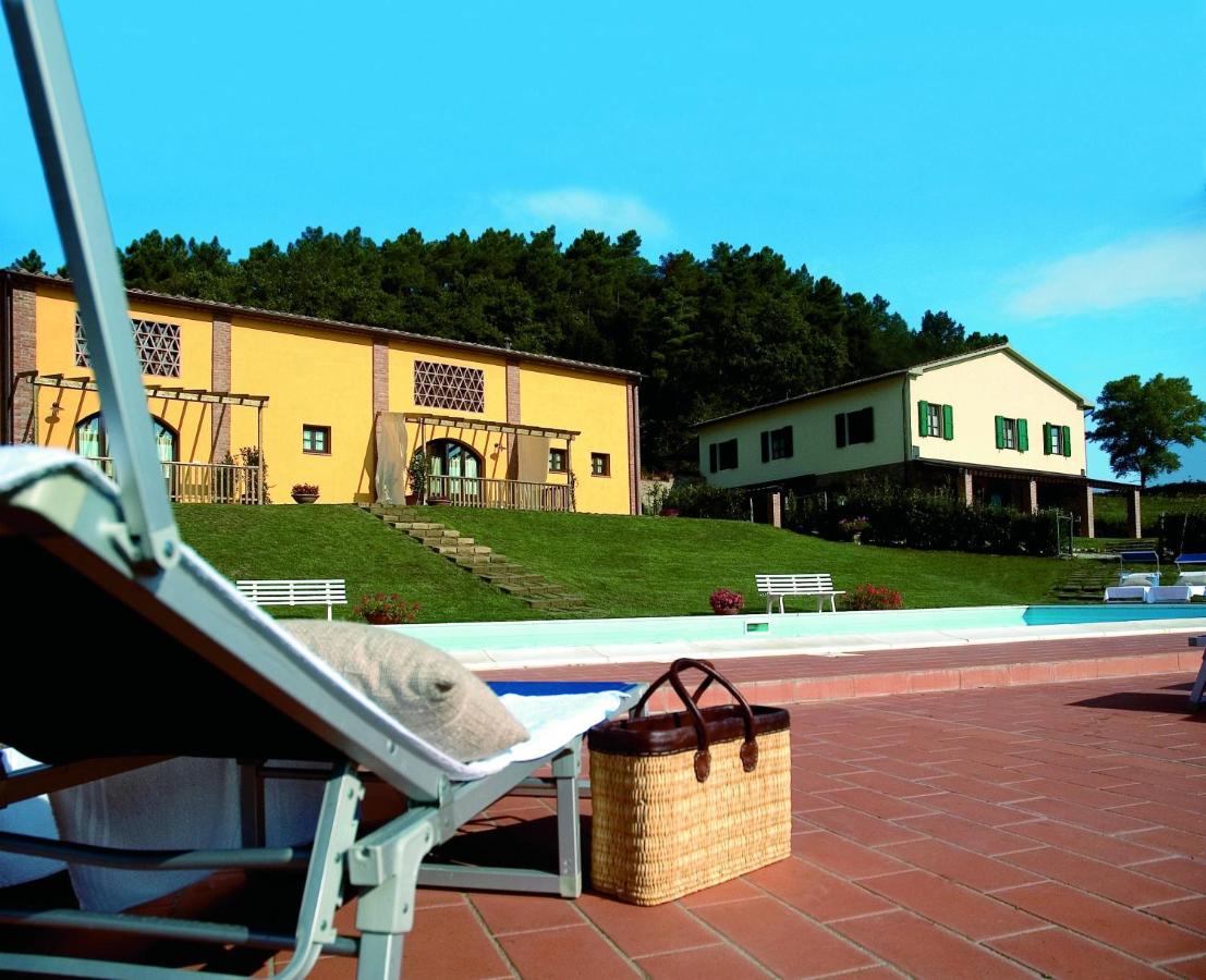 Agriturismo La Burraia Vicino A San Gimignano غامباسي تيرمي المظهر الخارجي الصورة