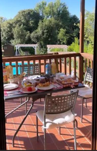 Agriturismo La Burraia Vicino A San Gimignano غامباسي تيرمي المظهر الخارجي الصورة