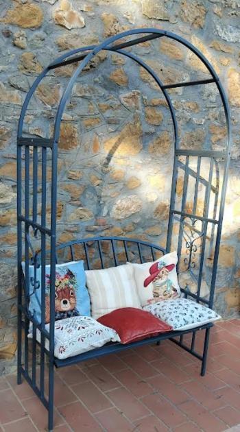 Agriturismo La Burraia Vicino A San Gimignano غامباسي تيرمي المظهر الخارجي الصورة