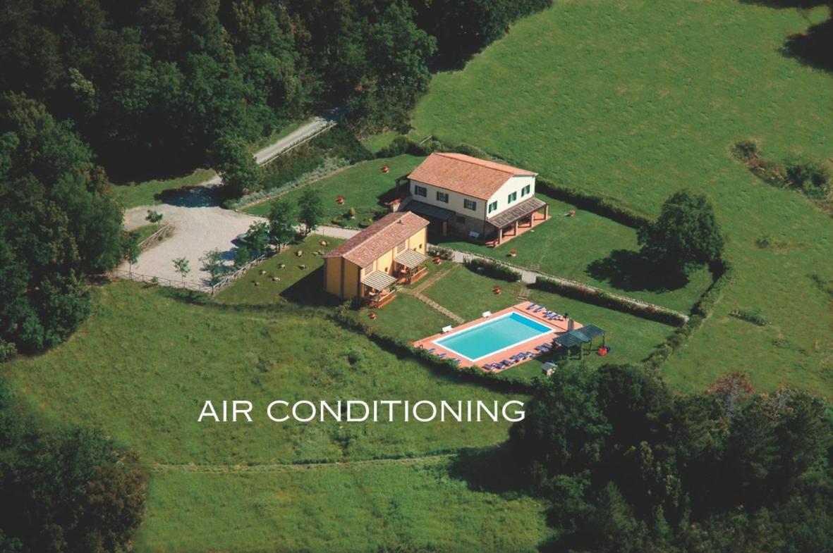 Agriturismo La Burraia Vicino A San Gimignano غامباسي تيرمي المظهر الخارجي الصورة